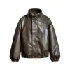 Chaqueta de motocicleta para hombre con cuello alto, vibra moderna, estilo workwear punk, corte holgado, color liso, chaqueta de piel sintética brillante