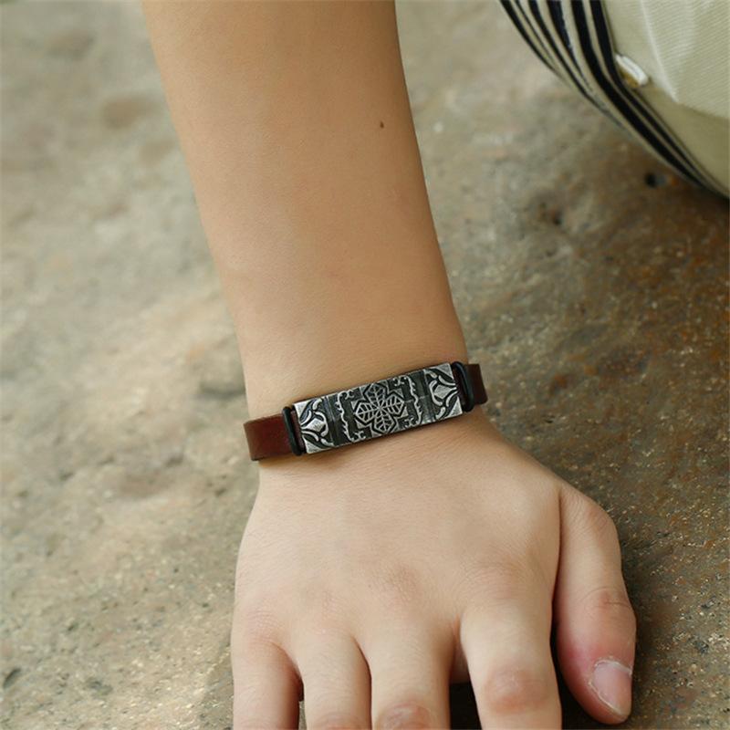 HM-30052 (3).png