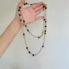 Colar Maillard de Camadas Empilhadas Flor Gota D'água de Luxo Leve e de Alta Qualidade para Mulheres, Colar da Moda e Personalizado com Contas de Arroz