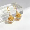 Novos Brincos Flor de Ouro com Pedras Strass Inlaid Estilo Retrô Francês de Nicho Brincos Exagerados Brincos da Moda com Temperamento Ornamentos de Orelha