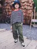 Camiseta Rayada para Niños Estilo Otoño 2026 Versátil Holgada de Manga Larga para Niños Capa Base Transpirable que Absorbe el Sudor