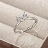 Anillo con Lazo de Princesa Fugitiva para Mujer, Diseño de Nicho, Sensación de Alta Gama, Dulce y a la Moda, Romántico para el Día a Día, Anillo Ajustable de Moda