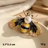 Broche Anti-correr Abelha Alfinete de Segurança Anti-gotejamento de Óleo para Roupas Pino com Fivela de Pérola de Alta Qualidade Acessórios para Roupas Artefato para Apertar a Cintura