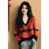 Suéter de punto con cuello en V, bloques de color, manga larga, otoño/invierno 2026, talla grande, diseño casual, nuevo top corto de punto de nicho