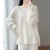Suéter de punto de lana pura para mujer, bordado a mano, nuevo modelo otoño e invierno 2026, top holgado de manga larga, hombros descubiertos