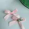 Presilha de Cabelo Fofa Estilo Ballet com Mini Laço Rosa, Pequeno Acessório de Cabelo para Franja de Meninas, Estilo Fresco e Doce
