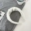 Faixa de Cabeça Plissada de Lã Azul Klein de Alta Qualidade com Aba Larga para Mulheres com Parte Superior do Crânio Elevada Lavagem de Rosto Outono e Inverno Prendedor de Cabelo Acessório de Cabelo