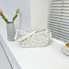 Bolsa de Ombro Único Estilo Coreano Morango Fofo Versátil Casual Bolsa de Axila Design de Nicho Estampado Bolsa com Textura para o Dia a Dia para Mulheres
