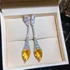 Ramas Doradas Brillan~Aretes de Zirconia Bañados en Oro Real de 18K Estilo Corte Francés Aretes con Sentido del Diseño Aretes al por Mayor