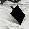 Soporte de Exhibición de Bandejas para Colgantes de 24 Rejillas Accesorios Atrezzo Collar Joyería Piezas de Colgantes de 18 Posiciones Flor de Hielo Terciopelo Negro y Blanco