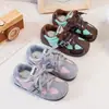 Zapatos retro Forrest Gump para niñas, nueva colección otoño 2026, nuevos zapatos deportivos para niños, zapatillas de entrenamiento alemanas casuales y versátiles con cordones