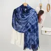 Bufanda de rayón tie-dye vintage, bufanda larga versátil de estilo étnico con pliegues finos, pañuelo para la cabeza étnico fino para mujer, pañuelo para la cabeza nuevo