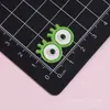 Gafas de sol de ojo pequeño lindas accesorios de resina DIY accesorios para muñecas de pegamento de crema materiales para pasador de juguete