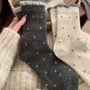 Calcetines de Invierno, Calcetines de Encaje con Lunares en Bloques de Color Cálido, Calcetines Versátiles Suaves de Media Pantorrilla, Calcetines para Mujer, Calcetines Apilables al por Mayor