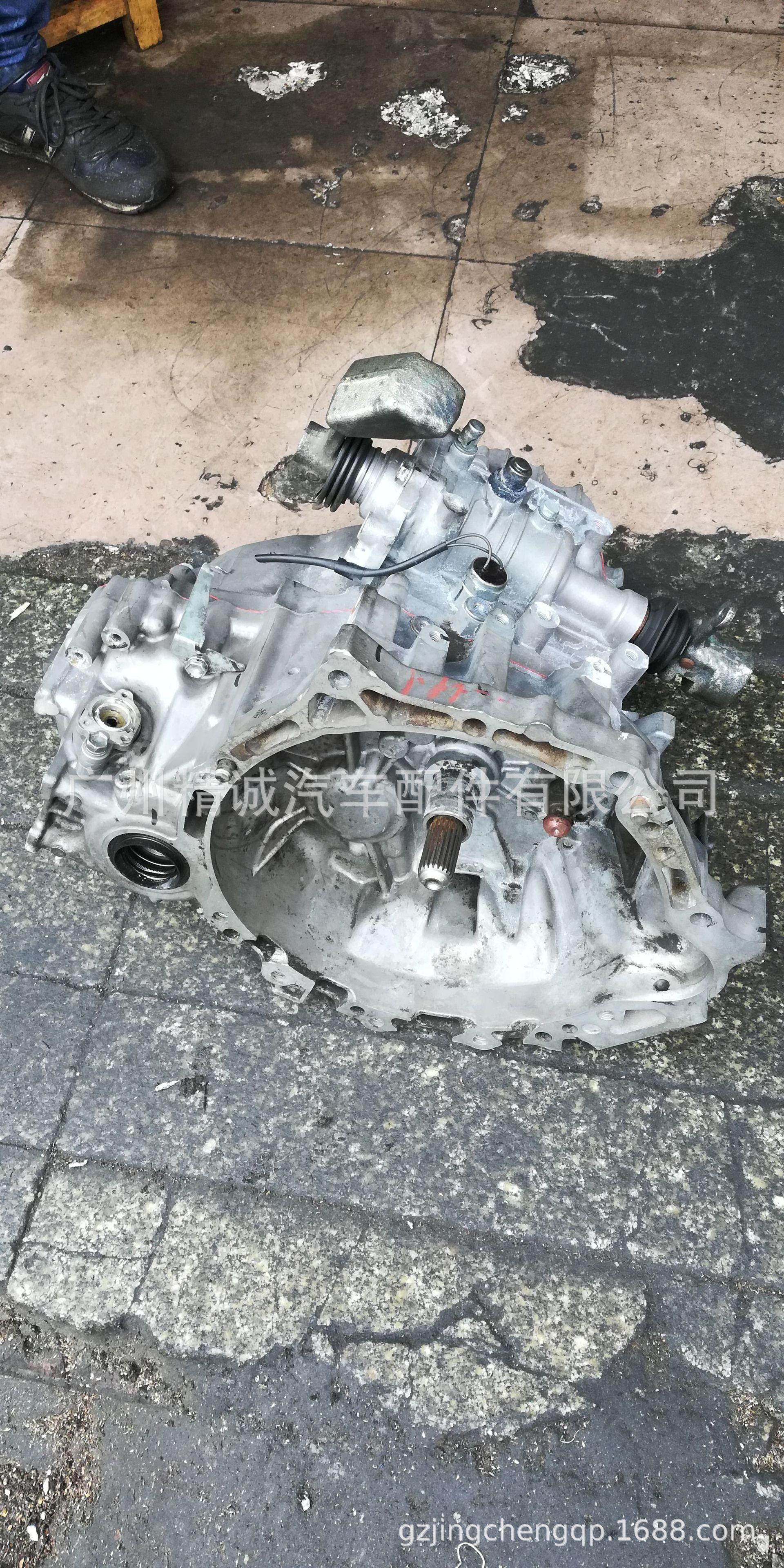 丰田卡罗拉1ZR 五速手动档变速箱3