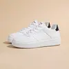 Zapatos de Mujer Otoño 2024 Nuevos Transpirables Blancos Tenis Estilo Coreano Versátiles Deportivos de Suela Gruesa Tenis Casuales Zapatos de Moda