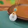 Colgante de Candado Auspicioso de Jade Hetian para Mujeres al por Mayor Plata S925 Chapada en Oro Jade Blanco Zafiro Estilo Nacional Collar Atmosférico
