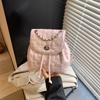 Mochila de Mujer Estilo Chanel 2026 Nueva Moda Tendencia Mochila Acolchada Bolso de Hombro Único Bolso Cubo con Cadena