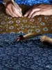 Kit de Tingimento Tradicional de Tecido Azul Estampado com Corante de Soja, Pasta Anticolorante e Ferramentas e Materiais para Tingimento Azul
