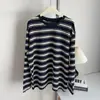 Camiseta de manga larga a rayas tridimensionales estilo coreano para mujer, informal de primavera, corte holgado adelgazante, adecuada para llevar por dentro o por fuera