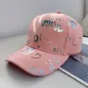 Gorra de béisbol de transferencia de calor con letra de grafiti y mariposa, nueva para el verano, para mujer, versátil, que adelgaza la cara, protectora del sol, sombrero tipo visera para el sol