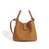 Bolso de Cubo de Cuero de Vaca de Capa Superior con Diseño de Nicho Personalizado para Mujer, Cuero Genuino de Gran Capacidad, Cuero Suave, Portátil para Viajes
