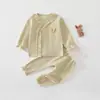 Conjunto de Roupa de Casa e para Sair Outono Manga Longa para Bebê Algodão Puro Gola com Babados Manga Longa Primavera e Outono Pijama Dividido Estilo Princesa Conjunto de Duas Peças