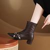 Botas Curtas Punk Estilo Punk Bico Fino Salto Grosso Retrô para Mulheres Novas Europeias e Americanas Botas Slim Zíper Traseiro Botas Martin para Mulheres Venda por Atacado