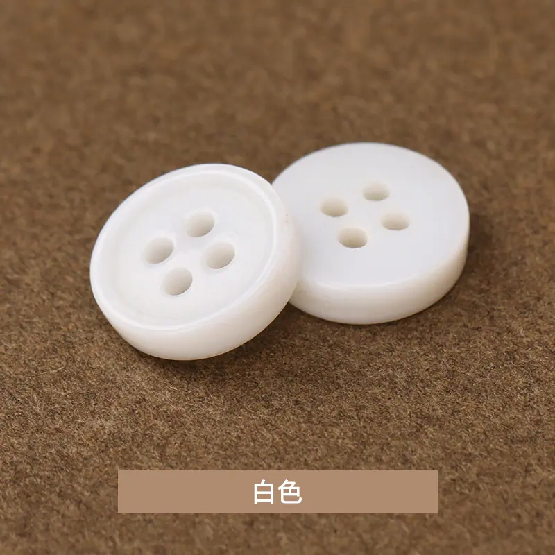 白色.jpg