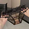 Pantis de encaje para mujer, sexys y seductores, con diseño de estampado de leopardo, caracterizados por un estilo dulce y atrevido, tela de malla transpirable y corte de triángulo de tiro bajo