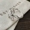 Anillo Retro Pequeña Flor Diseño de Nicho Estilo Coreano Plata de Ley S925 Anillo Moda Estilo Blogger Coreano Venta al por Mayor
