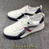 Tênis Masculino 2026 Outono Novos Sapatos Casuais, Resistente ao Desgaste, Respirável, Fashion, Mesmo Estilo dos Modelos de Shopping, Sapatos Brancos