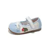 Zapatos de Princesa Bordados de Fresa Dulce Zapatos de Espectáculo para Niñas Lindos Zapatos Pequeños de Cuero Nuevo Estilo Verano 2026 Zapatos de Boca Baja