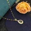 Colar Popular Esmeralda, Anel de Luz Luxuosa Exquisito, Moda Retrô, Conjunto de Duas Peças de Joias Versáteis de Alta Qualidade