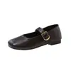 Novedad Otoño 2026 Zapato Mary Jane de Correa Única de Cuero Suave Francés de Nicho para Mujer, Retro, Punta Cuadrada, Suela Plana Suave, Mocasines