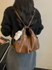 Bolsa tote casual retrô para mulheres, bolsa de ombro casual de grande capacidade para o verão de 2026, mochila da moda para o dia a dia