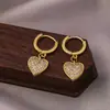 Brincos em Forma de Coração Estilo Francês para Mulheres, Luxo Leve, Presilhas de Orelha Incrustadas com Zircônia de Alta Qualidade, Design Único, Brincos de Nicho, Argolas de Coração com Zircônia