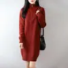 Vestido de mujer de longitud media hecho de lana pura, tejido, nuevo estilo otoño e invierno, con cremallera y diseño de punto trenzado semiabierto, casual y grueso