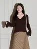 Top Asimétrico Retro de Cuello V con Pliegues y Mangas de Campana Estilo Primavera Talla Grande para Mujer Camiseta Ajustada 65477