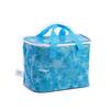 Los fabricantes producen bolsas de hielo para mantener la comida fresca para llevar, exquisitas bolsas de aislamiento de tela Oxford, bolsas de hielo portátiles que se pueden personalizar con el logotipo.