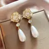 Pendientes de Perla con Forma de Gota de Camelia Francesa, Elegantes Pendientes Florales Retro de Alta Gama, Pendientes Únicos y Elegantes para Mujer