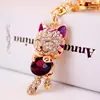 Chaveiro Gato da Sorte Cravejado com Diamantes Cool Hee Fofo Acessórios para Bolsa Feminina Pingente de Gatinho Metal Chaveiro Pequeno Presente 148