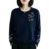 Suéter de punto bordado estilo retro para mujer, de manga larga, corte holgado, perfecto como capa interior casual para otoño e invierno 2026