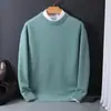 Venta al por mayor del fabricante Suéter de punto con cuello redondo para hombre Ajuste slim Camiseta base de punto Estilo coreano para primavera y otoño Suéter casual para hombre Tendencia