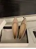 Primer Encuentro con los Nuevos Zapatos de Tacón Alto con Puntera Puntiaguda y Tachuelas para Mujer de la Nueva Temporada, Nuevo Modelo Primavera y Otoño 2026, Zapatos Rojos Elegantes Estilo Francés para Verano