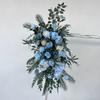 Fondo azul Flor de fila simulación decoración floral artificial azul claro camino plomo ceremonia de boda bruma escenario diseño diurno Nueva Serie