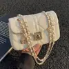 Bolsa Quadrada Pequena Feminina Transfronteiriça 2026 Nova Verão Bolsa de Corrente Acolchoada Bolsa de Ombro Estilo Chanel Bolsa Transversal Fashion