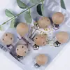 Clip de Madera de Haya para Chupete de Bebé DIY Cadena Anti-Caída para Niños Pequeños Clip Redondo No Poroso de Tres Agujeros Fabricante de Madera Venta al por Mayor DIY Hecho a Mano
