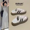 Medias pantuflas para mujer para usar en exteriores, nuevo estilo primavera y otoño 2026, zapatos sin cordones de punta cerrada y suela gruesa, zapatos perezosos sin cordones, medias pantuflas para mujer