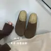 Piel de Ante Otoño 2026 Nuevo Planas de Suela Gruesa Cerradas por Delante Zapatos de Exterior Estilo Birkenstock para Mujer con Aumento Oculto de Altura